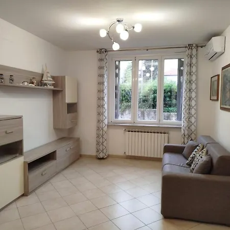 Handy Location Apartment