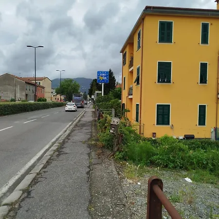 Handy Location Apartamento La Spezia