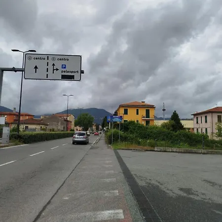 Handy Location Apartman