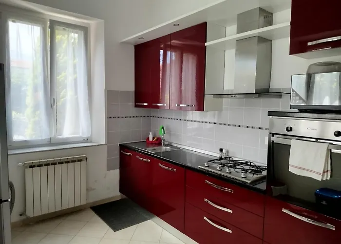 Handy Location * La Spezia